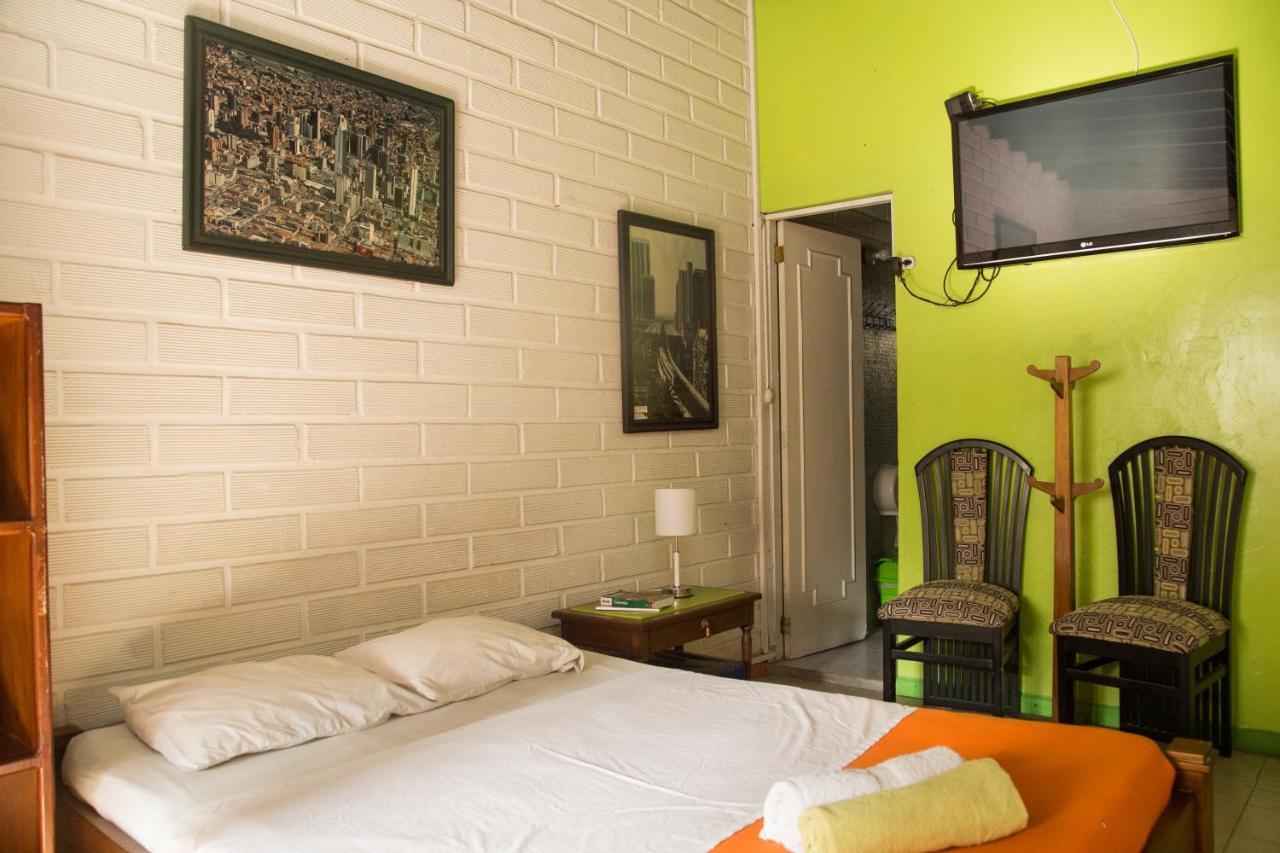Spring City Hostel Medellin Exterior photo